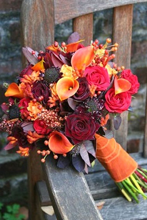 Top 20 Fall Wedding Bouquets for Autumn Brides | Roses &amp; Rings