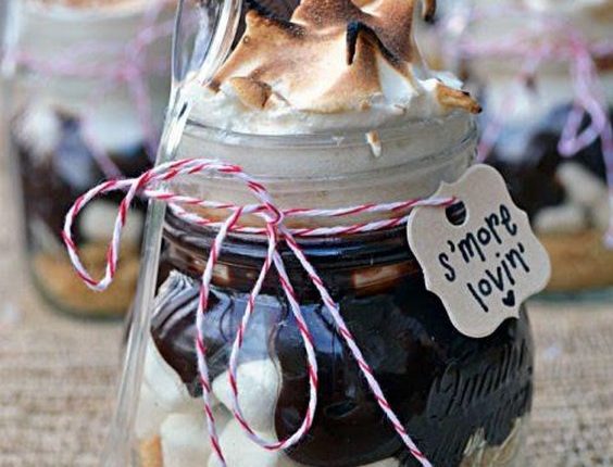 rustic country smores in mason jar wedding favors