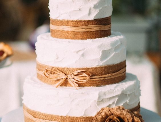 rustic fall burlap wedding cake