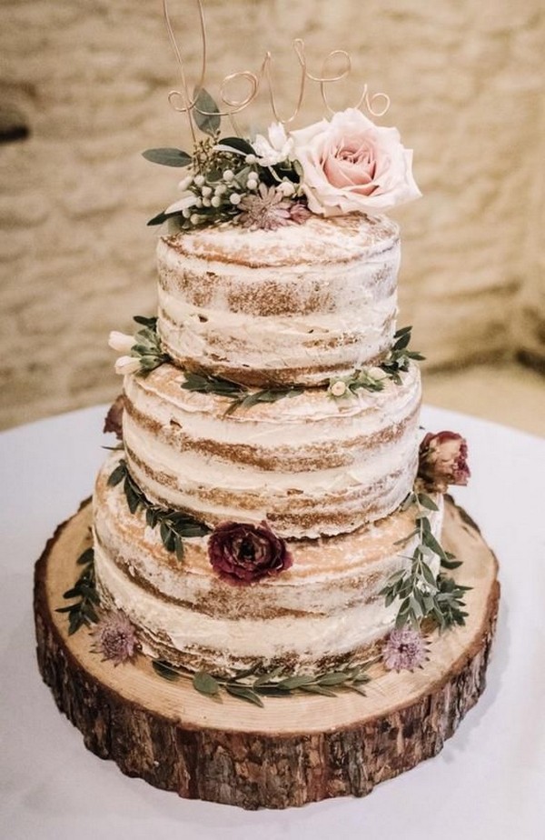 20 Rustic Country Wedding Cakes We're Loving | Roses & Rings