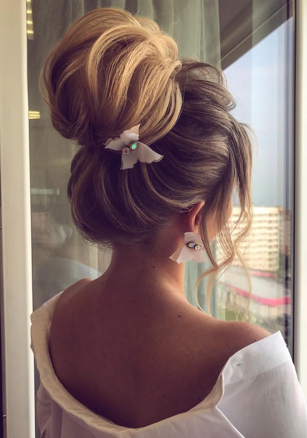 high bun hairstyle for wedding