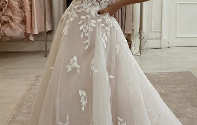 Eleganza Sposa Lace Wedding Dresses 14