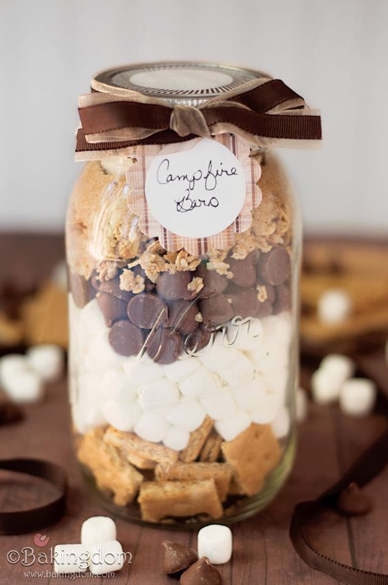 Campfire Bars Mix in Mason Jars