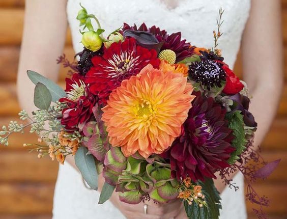 Fall Wedding Bouquets For Autumn Brides