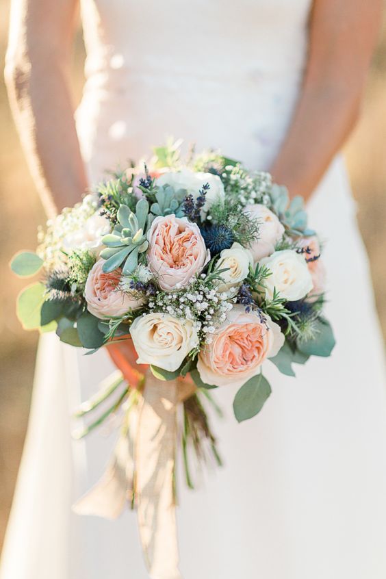 Rustic garden rose + succulent bouquet