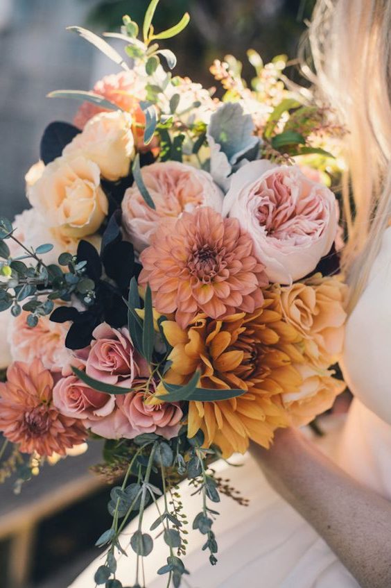 coral and blush fall wedding bouquet