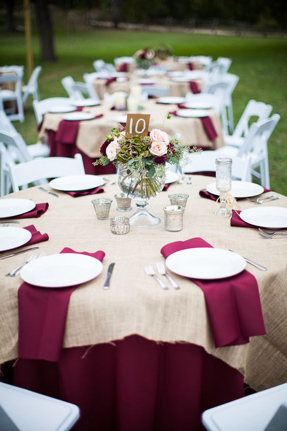 maroon and burlap wedding table decor