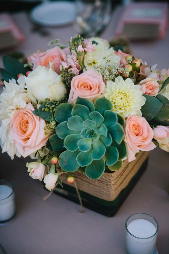 peach roses and succulent wedding centerpiece idea