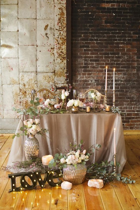 rustic vintage sweetheart table decor