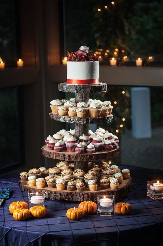 wooden slab cupcake stand