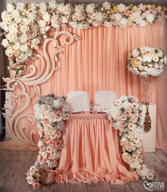 luxury coral pink sweetheart table for wedding