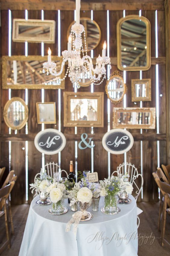 vintage barn wedding reception sweetheart table