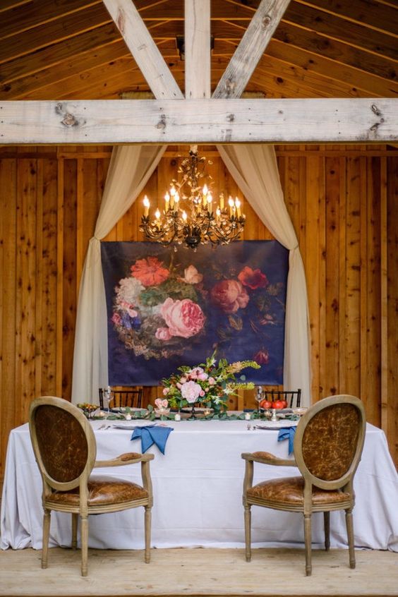 vintage barn wedding sweetheart table