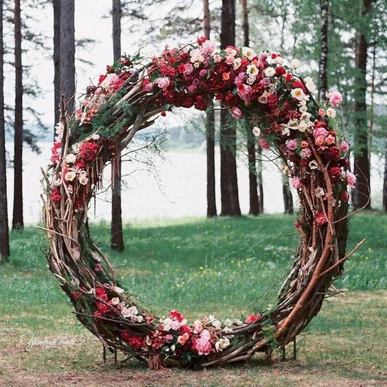 fall floral giant wreath wedding arch ideas