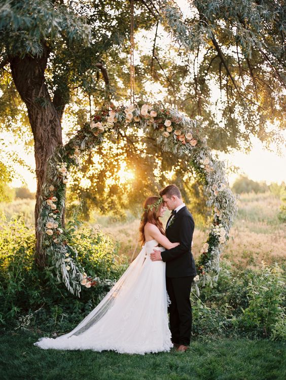 greenery wedding wreath backdrop idea