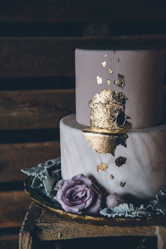 Marbled wedding cake