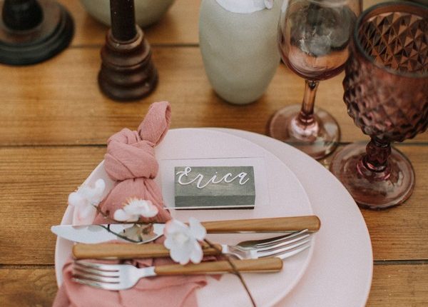 dusty rose pink and black wedding idea