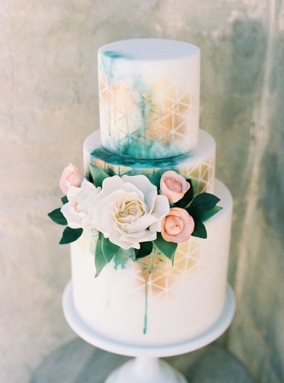 gold and emerald geo wedding cake