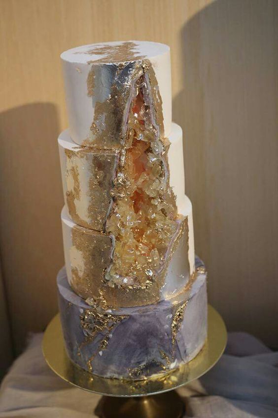 gold geode wedding cake