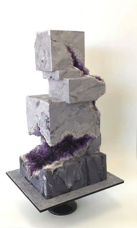 gray and purple geo wedding cake