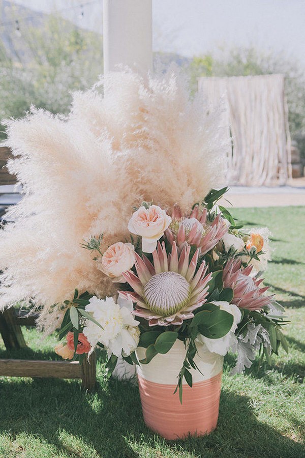 Pampas Grass and blush pink roses wedding decor