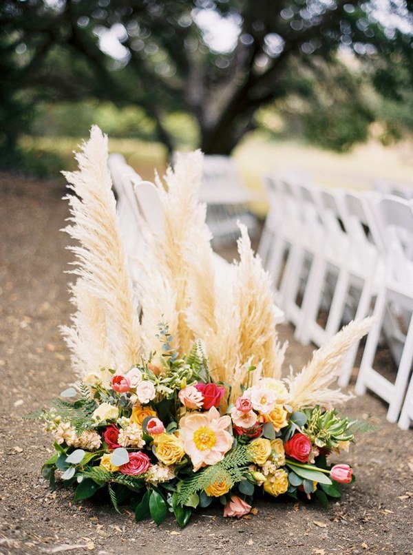 Wedding Ceremony Aisle Decoration with Pampas Grass