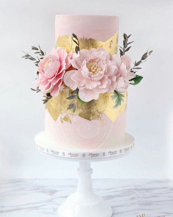 pink and gold metallic wedding cake