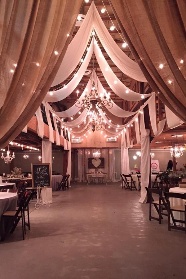 vintage barn wedding reception ideas with draping fabricvintage barn wedding reception ideas with draping fabric