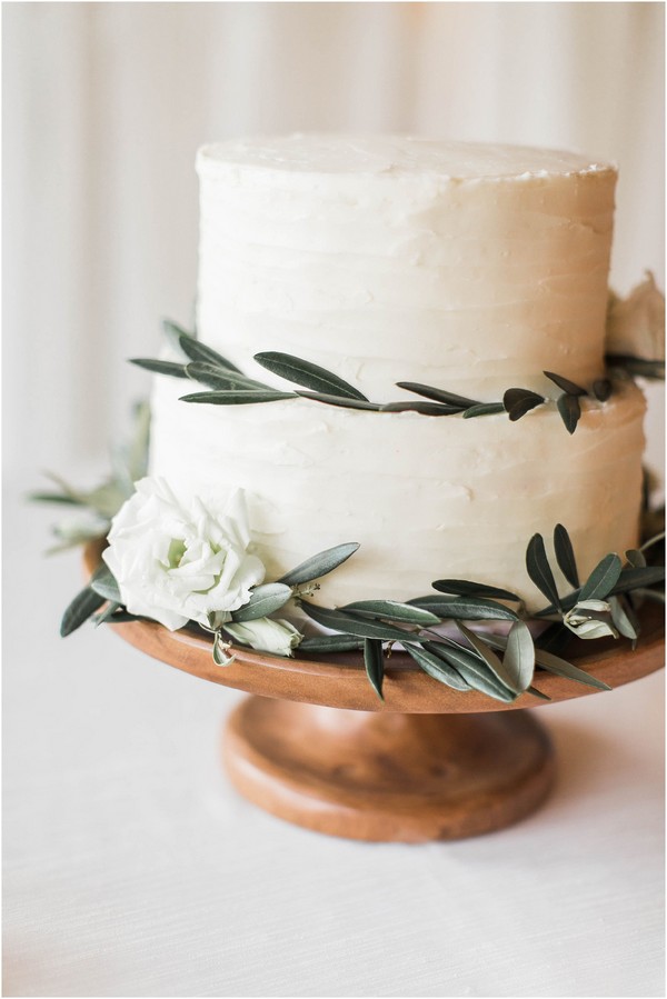 olive leaves greenery wedding cake