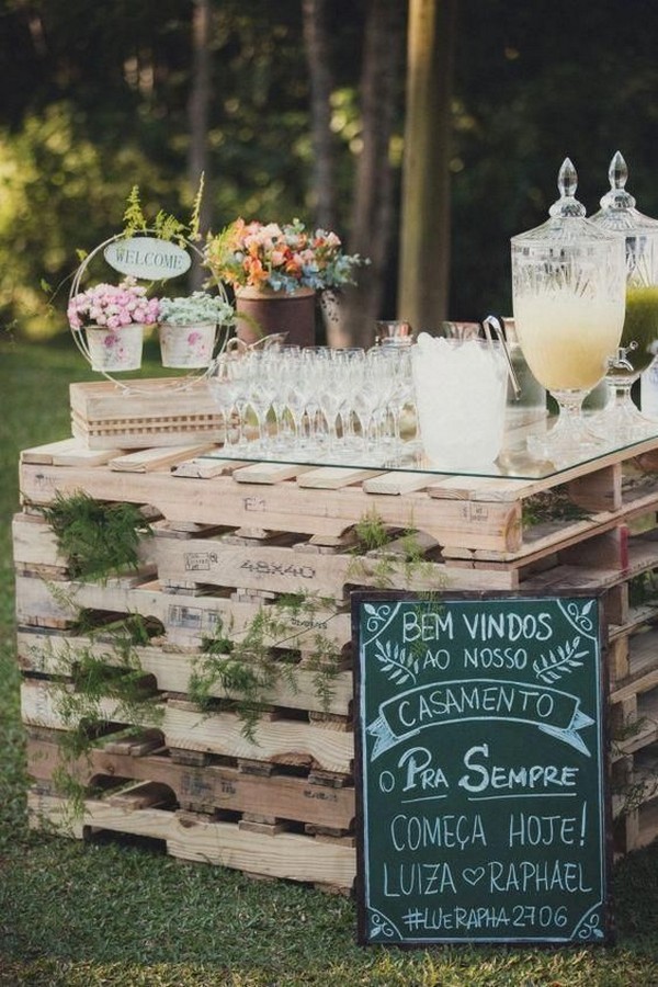 New Pallet Wedding Drink Decoration Ideas