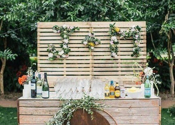 outdoor wedding drink bar for summer