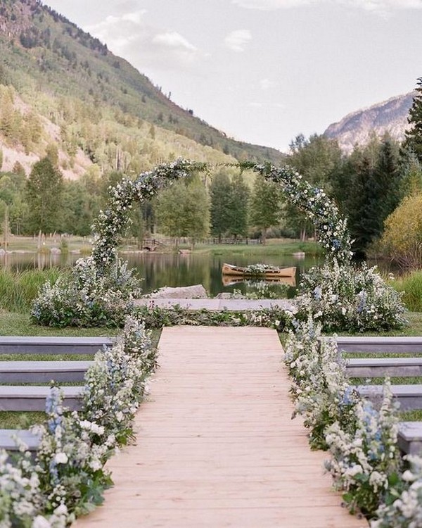 greenery mountain ceremony arch