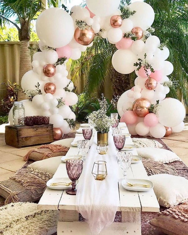 pink and white balloons wedding reception decor ideas 13