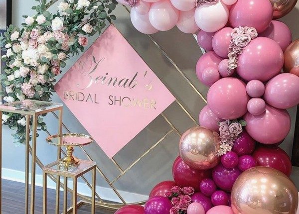 pink ombre balloons wedding reception decor ideas 2