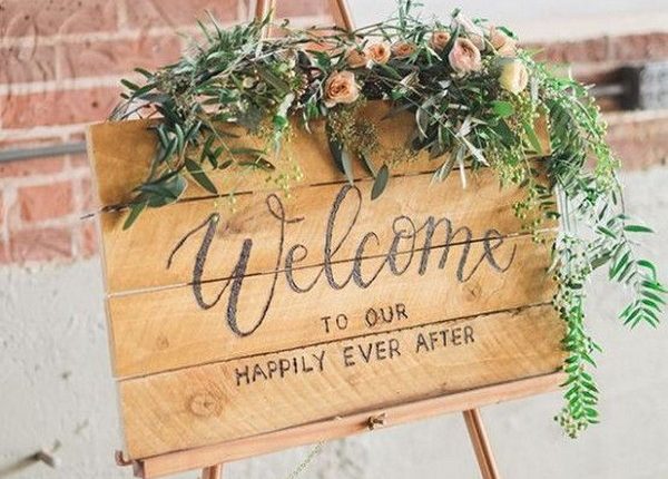 rustic wedding sign hot branded wood welcome to our happily ever after wedding signage