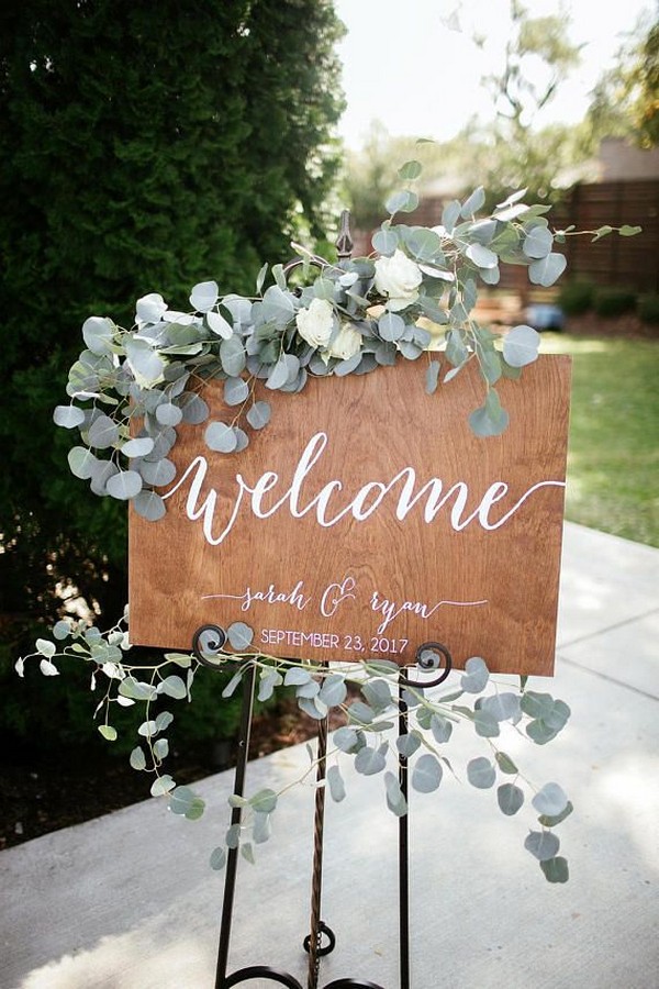 wooden wedding welcome signs