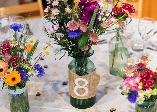 Budget Friendly wildflower wedding centerpiece ideas