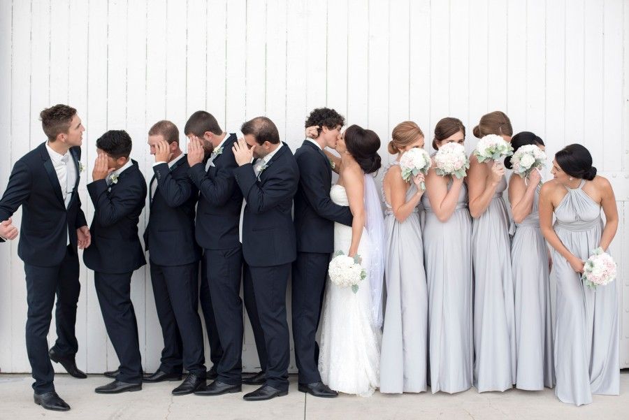 Funny wedding photo ideas with your bridesmaids and groomsmen - funny wedding pose ideas, bridesmaid photos, groomsmen wedding photo ideas, Creative wedding photography