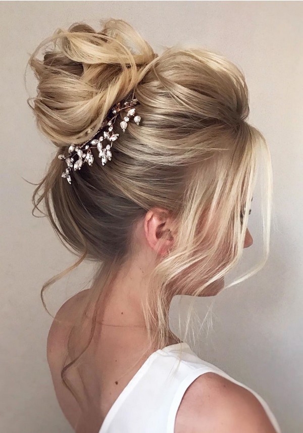 High updo wedding hairstyles for long hair