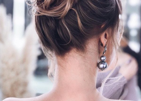 High updo wedding hairstyles for long hair from xenia_stylist 10