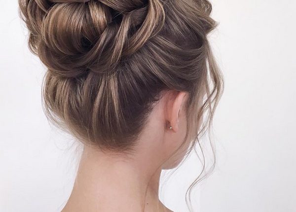 High updo wedding hairstyles for long hair from xenia_stylist 2