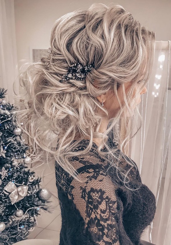 Messy wedding updo hairstyles from tanya_ilyasevich_ 5