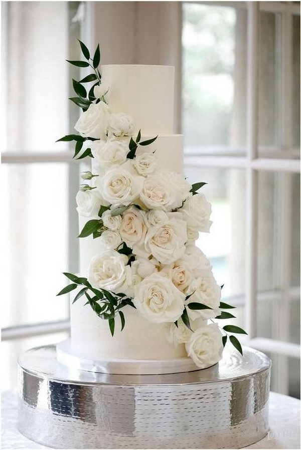 Simple and chic buttercream wedding cakes