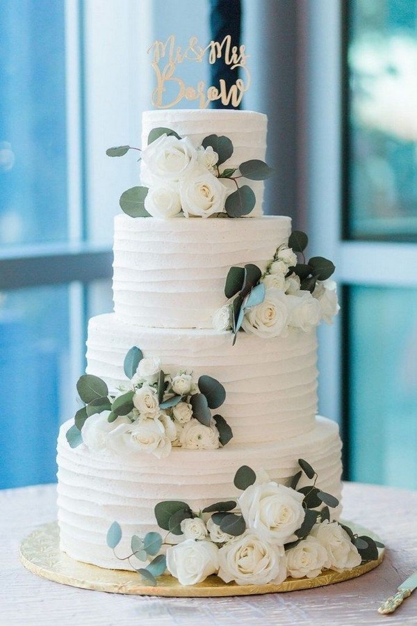 Simple and chic buttercream wedding cakes