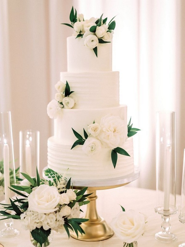 Simple and chic buttercream wedding cakes