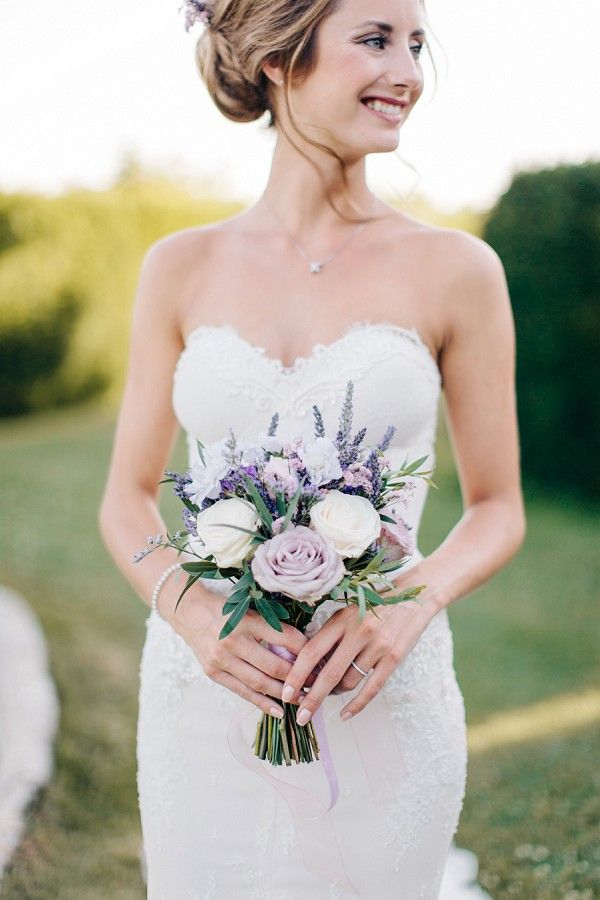 lavender purple wedding bouquet