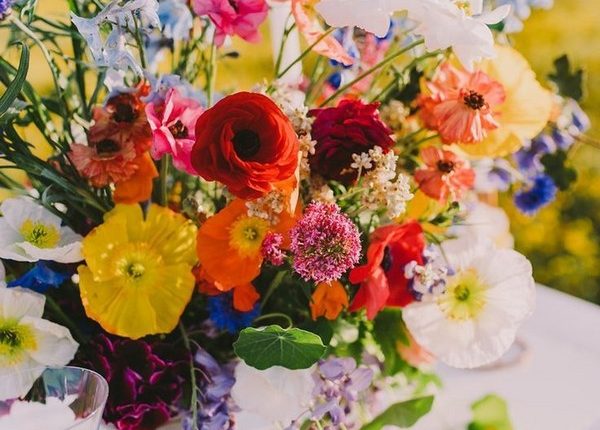 vintage colorful wildflower·wedding centerpiece