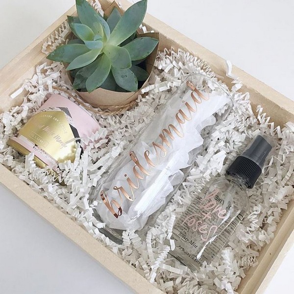 will you be my bridesmaid proposal gift box 2