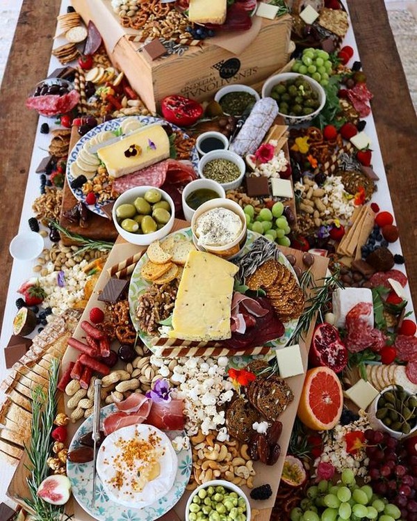 20 Epic Wedding Charcuterie Table Food Ideas And Tips 2023