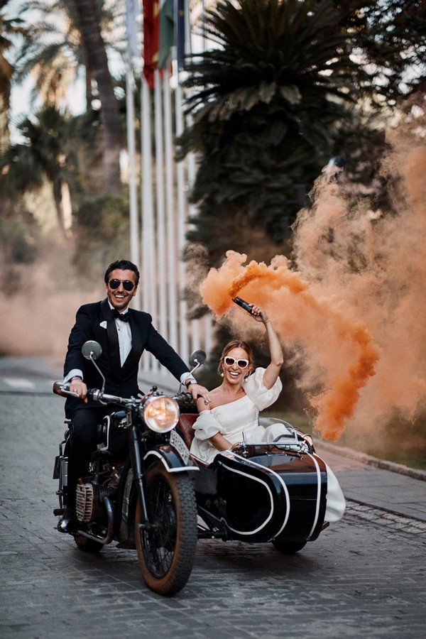 Colorful Smoke Bomb Wedding Photo Ideas #wedding #weddingphotos #weddingideas